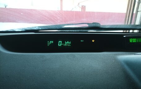 Toyota Prius, 2006 год, 490 000 рублей, 13 фотография