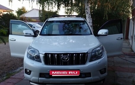 Toyota Land Cruiser Prado 150 рестайлинг 2, 2012 год, 3 550 000 рублей, 10 фотография