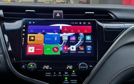 Toyota Camry, 2021 год, 2 700 000 рублей, 10 фотография