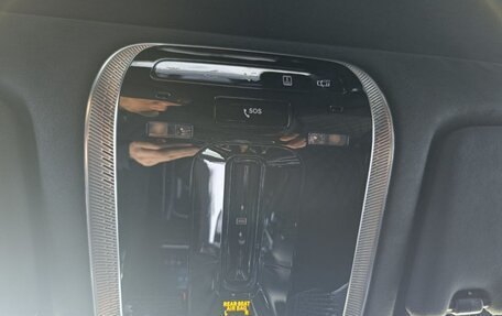 Mercedes-Benz S-Класс, 2021 год, 15 000 000 рублей, 27 фотография