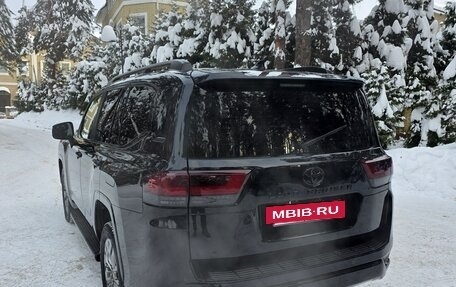 Toyota Land Cruiser, 2021 год, 9 300 000 рублей, 7 фотография