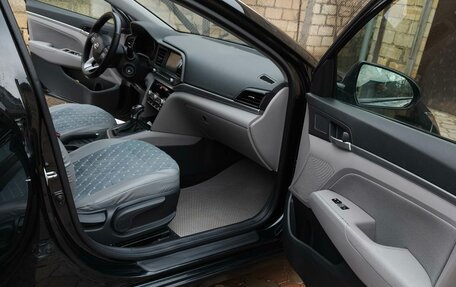 Hyundai Elantra VI рестайлинг, 2019 год, 1 360 000 рублей, 2 фотография