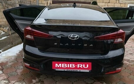 Hyundai Elantra VI рестайлинг, 2019 год, 1 360 000 рублей, 4 фотография