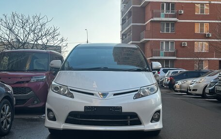 Toyota Estima III рестайлинг -2, 2010 год, 900 000 рублей, 4 фотография