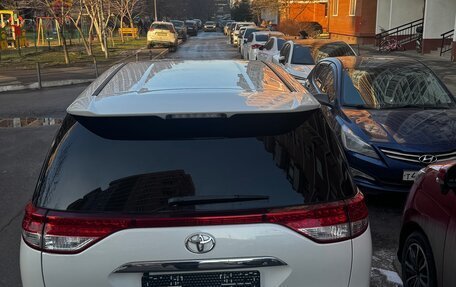 Toyota Estima III рестайлинг -2, 2010 год, 900 000 рублей, 7 фотография