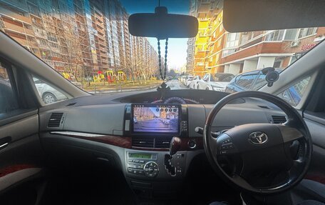 Toyota Estima III рестайлинг -2, 2010 год, 900 000 рублей, 14 фотография