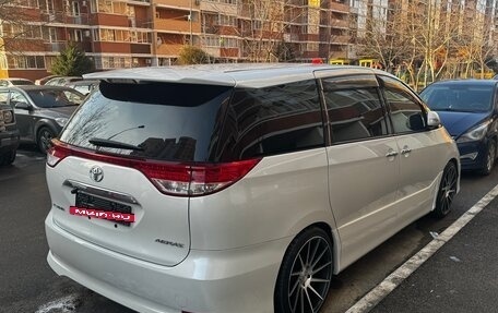 Toyota Estima III рестайлинг -2, 2010 год, 900 000 рублей, 9 фотография