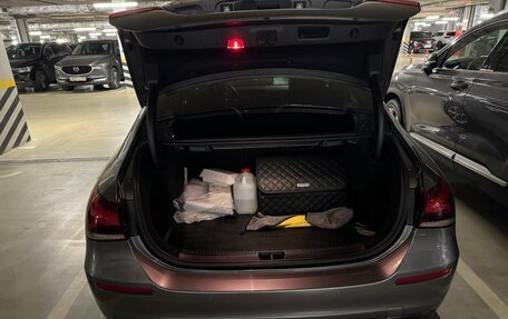 Mercedes-Benz A-Класс, 2018 год, 3 000 000 рублей, 10 фотография