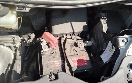 Toyota Vellfire I, 2013 год, 2 500 000 рублей, 7 фотография