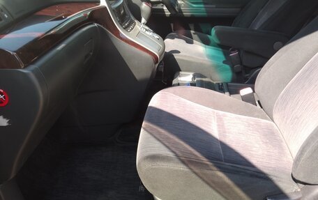 Toyota Vellfire I, 2013 год, 2 500 000 рублей, 6 фотография