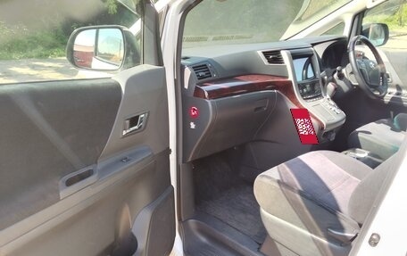 Toyota Vellfire I, 2013 год, 2 500 000 рублей, 11 фотография