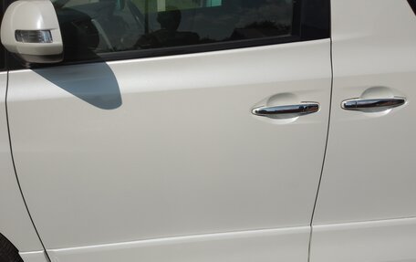 Toyota Vellfire I, 2013 год, 2 500 000 рублей, 21 фотография