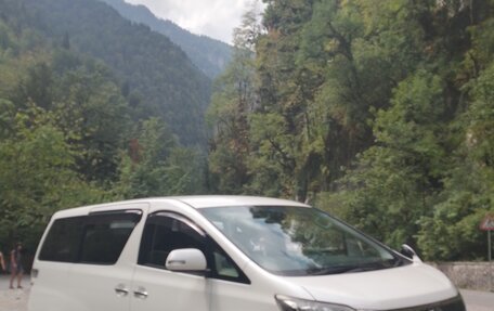 Toyota Vellfire I, 2013 год, 2 500 000 рублей, 27 фотография