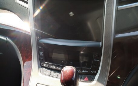 Toyota Vellfire I, 2013 год, 2 500 000 рублей, 31 фотография