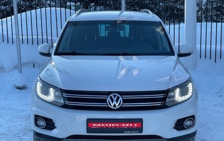 Volkswagen Tiguan I, 2011 год, 1 369 000 рублей, 2 фотография