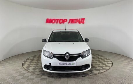 Renault Logan II, 2017 год, 480 000 рублей, 2 фотография