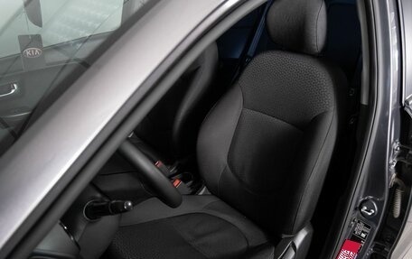 KIA Rio III рестайлинг, 2015 год, 1 055 000 рублей, 6 фотография