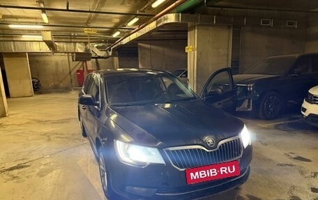 Skoda Superb III рестайлинг, 2013 год, 800 000 рублей, 4 фотография