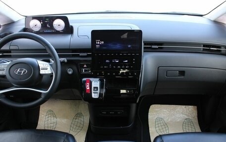 Hyundai Staria, 2022 год, 4 990 000 рублей, 23 фотография