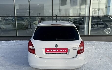 Skoda Fabia II, 2012 год, 650 000 рублей, 3 фотография
