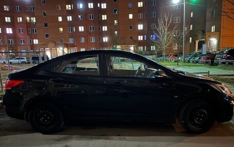 Hyundai Solaris II рестайлинг, 2011 год, 675 000 рублей, 2 фотография