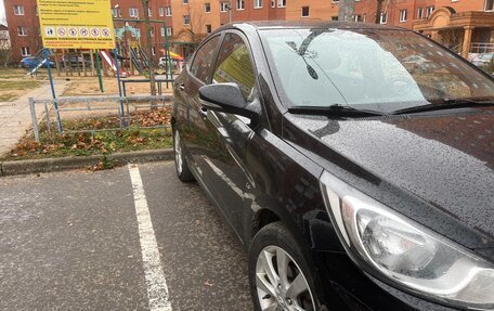 Hyundai Solaris II рестайлинг, 2011 год, 675 000 рублей, 9 фотография