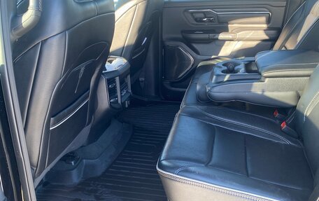 Rambler 1500, 2022 год, 9 000 000 рублей, 11 фотография