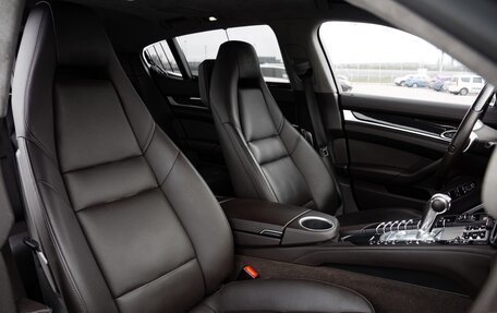 Porsche Panamera II рестайлинг, 2013 год, 4 250 000 рублей, 25 фотография