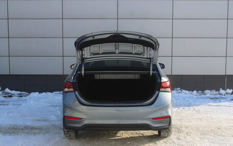 Hyundai Solaris II рестайлинг, 2017 год, 996 000 рублей, 13 фотография