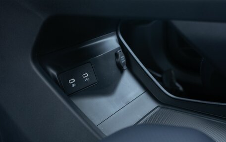 Geely Atlas, 2025 год, 3 931 281 рублей, 18 фотография