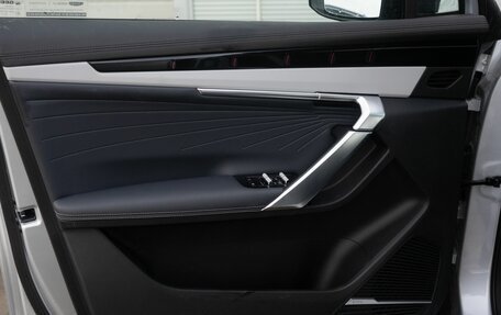 Geely Atlas, 2025 год, 4 040 181 рублей, 16 фотография