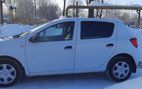 Renault Sandero II рестайлинг, 2016 год, 685 000 рублей, 5 фотография