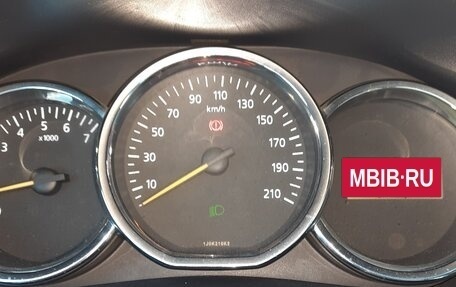 Renault Sandero II рестайлинг, 2016 год, 685 000 рублей, 17 фотография