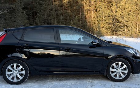 Hyundai Solaris II рестайлинг, 2012 год, 637 000 рублей, 5 фотография