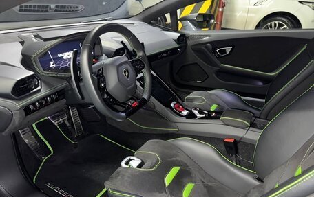 Lamborghini Huracán, 2020 год, 24 500 000 рублей, 8 фотография