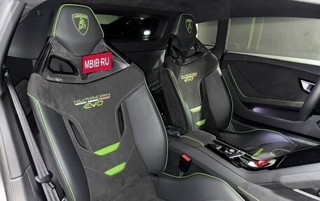 Lamborghini Huracán, 2020 год, 24 500 000 рублей, 7 фотография