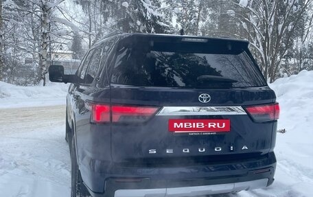 Toyota Sequoia, 2022 год, 8 800 000 рублей, 3 фотография