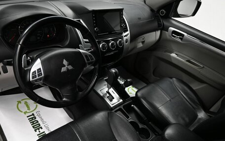 Mitsubishi Pajero Sport II рестайлинг, 2014 год, 1 745 000 рублей, 9 фотография