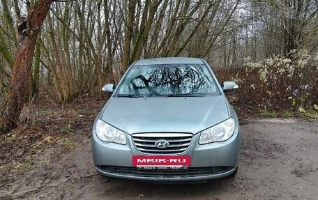 Hyundai Elantra IV, 2010 год, 750 000 рублей, 2 фотография