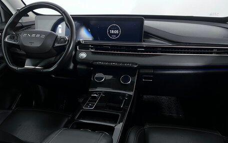 CheryExeed LX, 2023 год, 1 739 000 рублей, 9 фотография