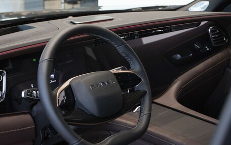 CheryExeed VX, 2024 год, 5 530 000 рублей, 13 фотография