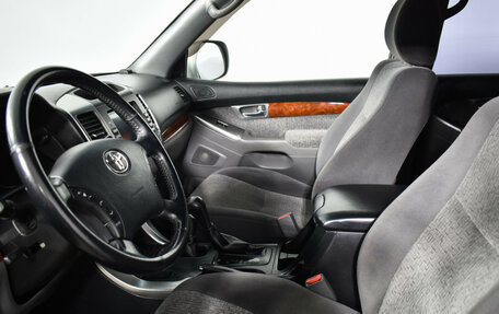 Toyota Land Cruiser Prado 120 рестайлинг, 2008 год, 1 850 000 рублей, 10 фотография