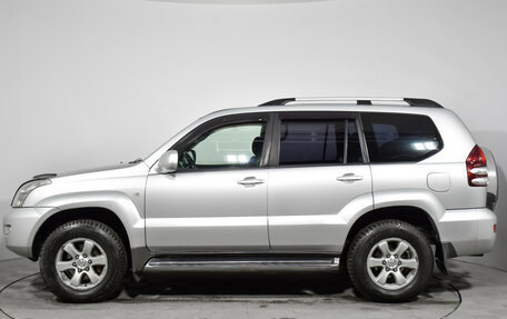 Toyota Land Cruiser Prado 120 рестайлинг, 2008 год, 1 850 000 рублей, 8 фотография