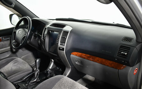 Toyota Land Cruiser Prado 120 рестайлинг, 2008 год, 1 850 000 рублей, 12 фотография