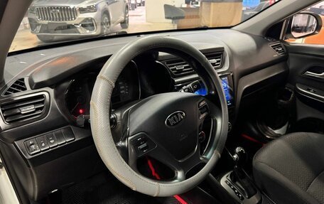 KIA Rio III рестайлинг, 2016 год, 969 000 рублей, 12 фотография