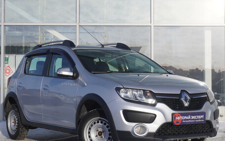 Renault Sandero II рестайлинг, 2018 год, 1 036 000 рублей, 3 фотография