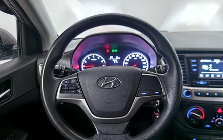 Hyundai Solaris II рестайлинг, 2018 год, 1 139 000 рублей, 10 фотография