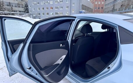 Hyundai Solaris II рестайлинг, 2012 год, 850 000 рублей, 9 фотография