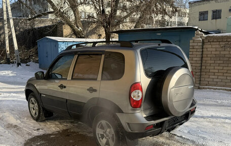 Chevrolet Niva I рестайлинг, 2016 год, 670 000 рублей, 5 фотография