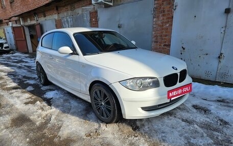 BMW 1 серия, 2007 год, 760 000 рублей, 6 фотография
